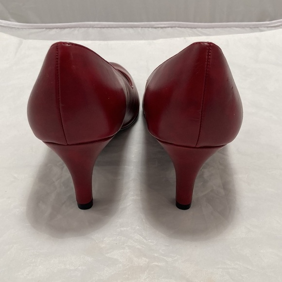 SOFT Style pumps - Picture 2 of 10